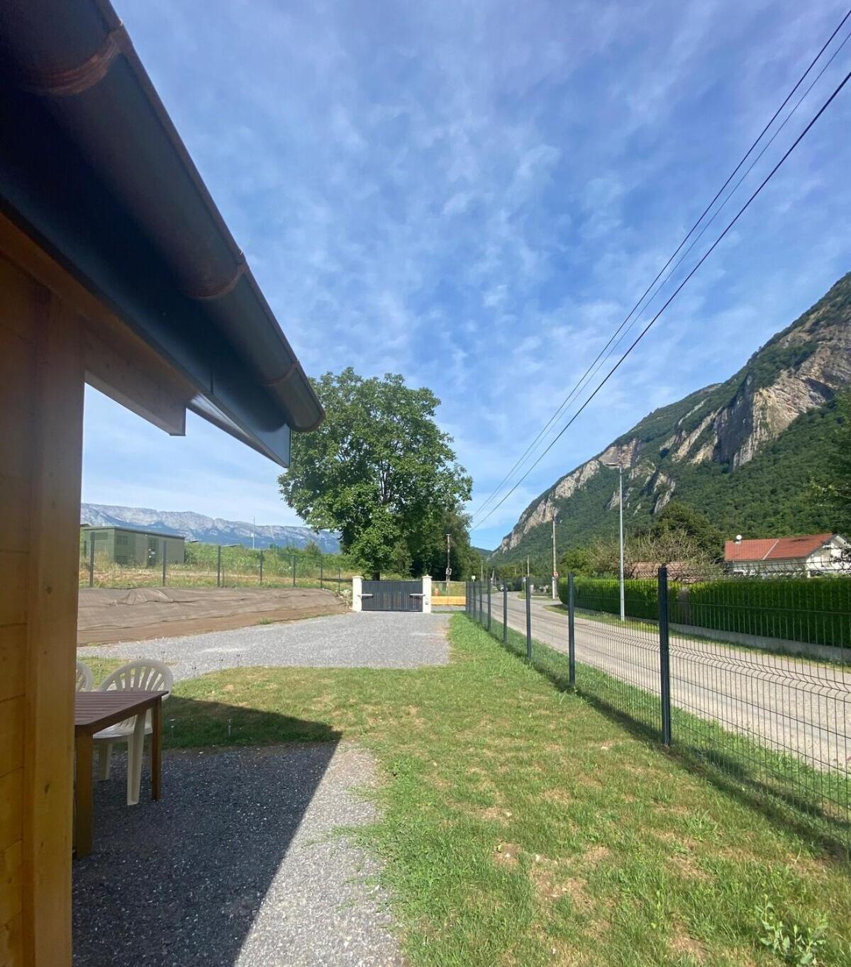 Cosy Neuf Sur Terrain Prive Cloture 600m2 Ferienhaus Faverges