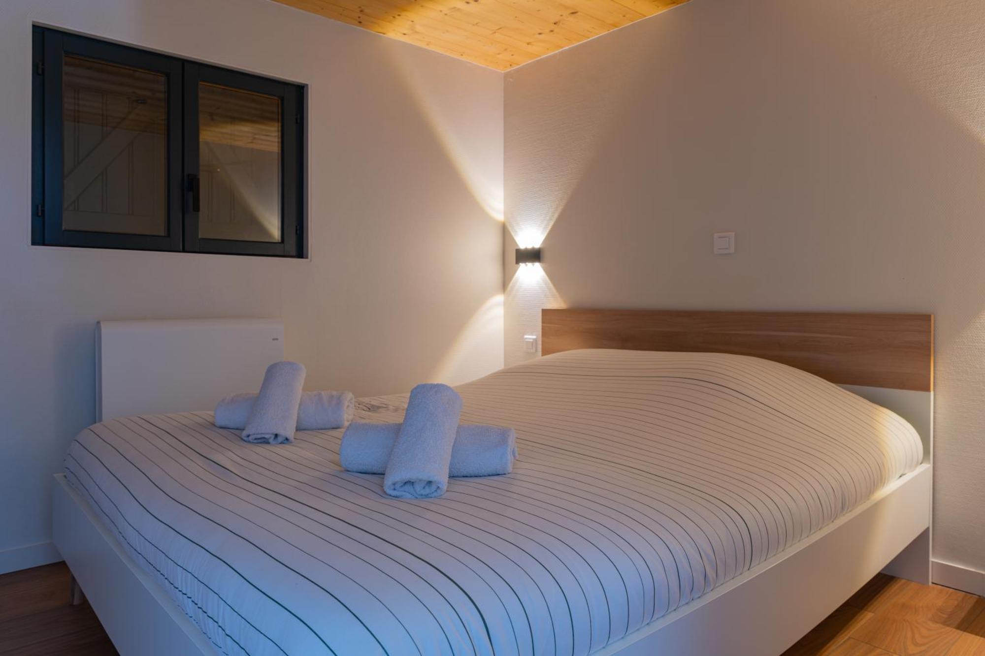 Cosy Neuf Sur Terrain Prive Cloture 600m2 Ferienhaus Faverges